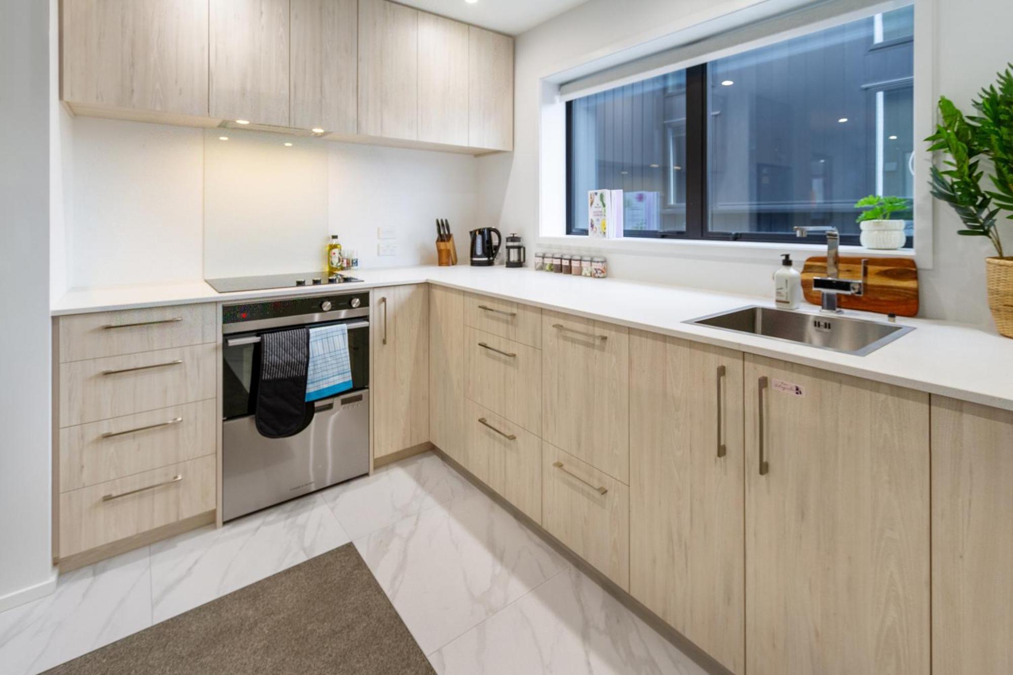Modern City Lifestyle: 2 Bedroom 1 Bath Крайстчёрч Экстерьер фото